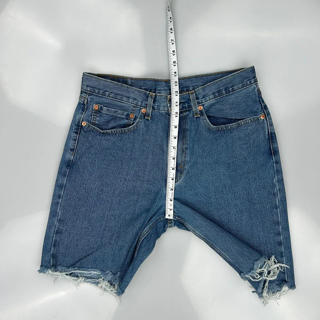 Levis Cut Off Denim Shorts - 34W 11L Blue Denim - Image 4