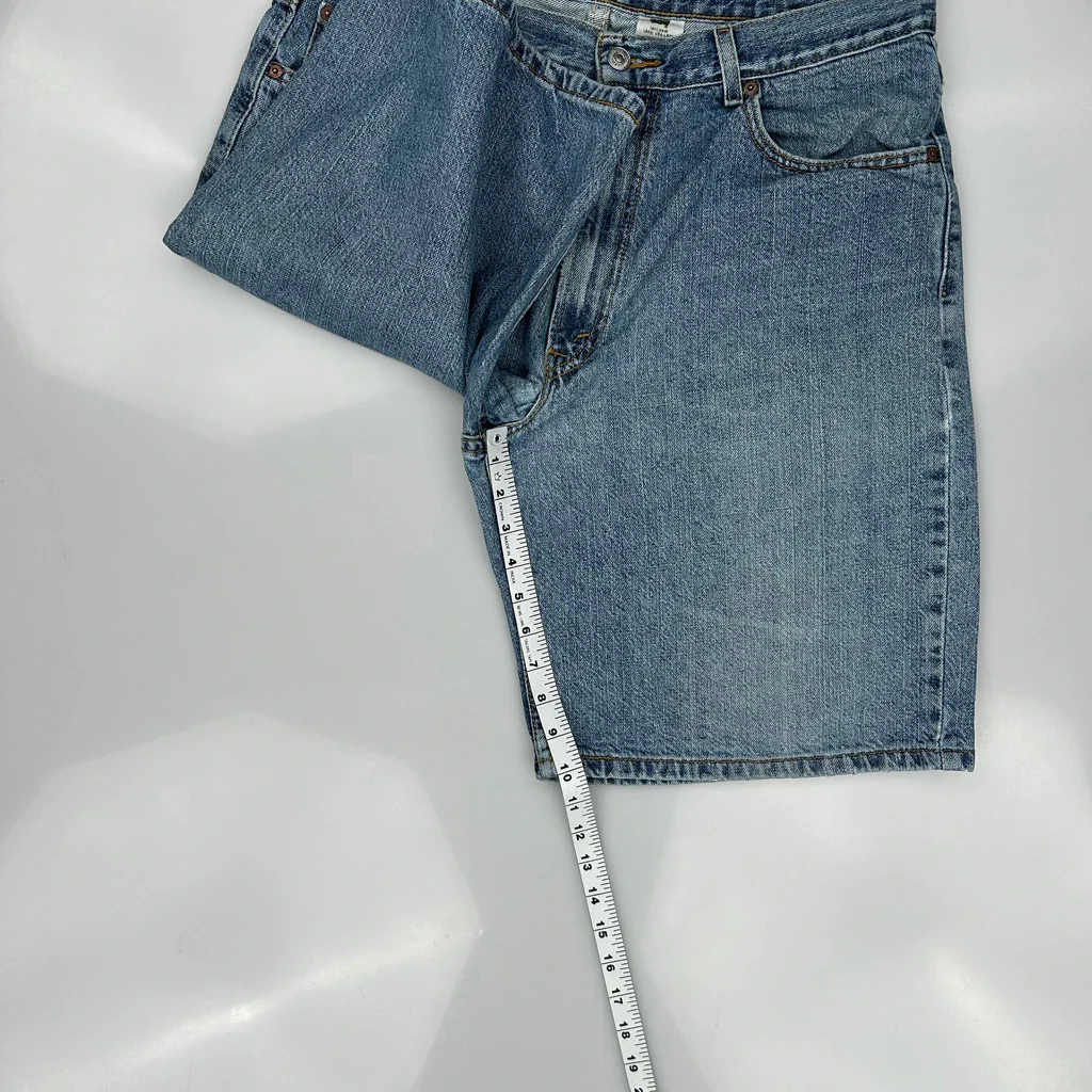 Levis 550 Denim Shorts - 35W 9L Blue Denim - Image 5