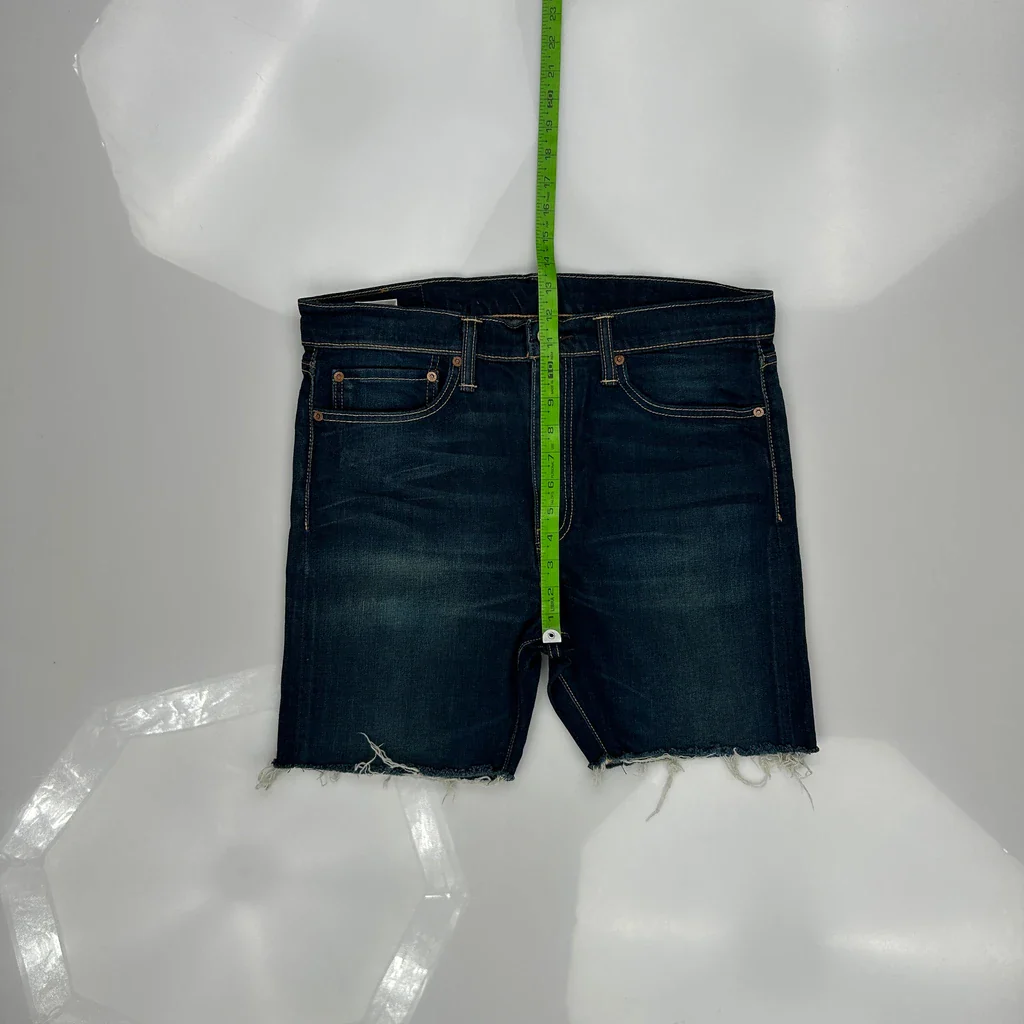 Levis Denim Shorts - 34W 9L Dark Wash Cotton - Image 4