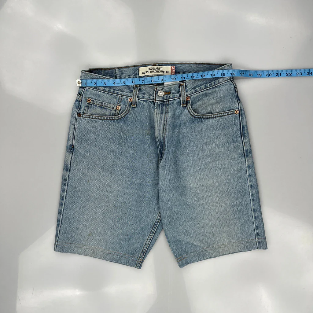 Levis Denim Shorts - 31W 10L Light Wash Denim - Image 3