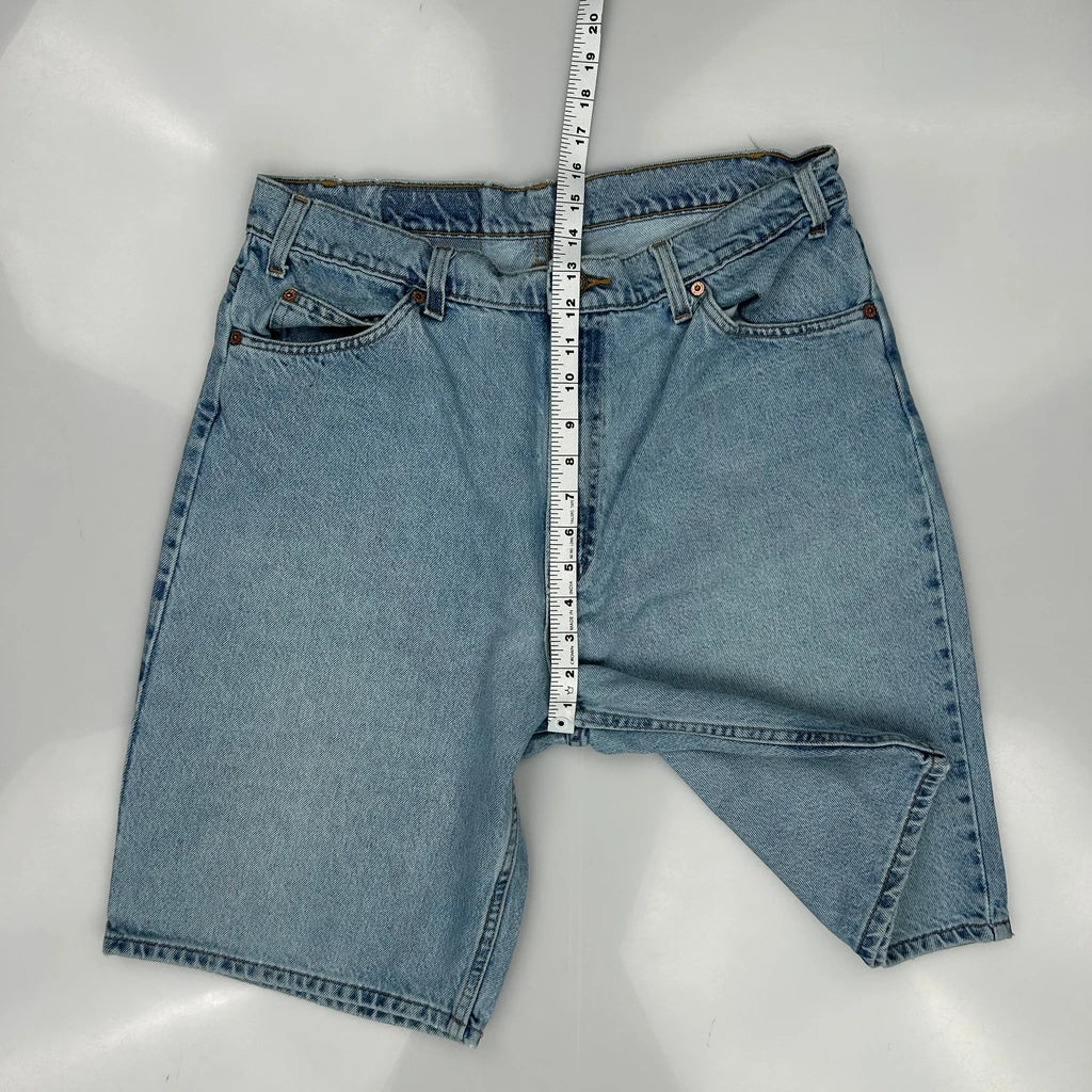 Levis Baggy Denim Shorts - 33W 9L Light Wash Denim - Image 4