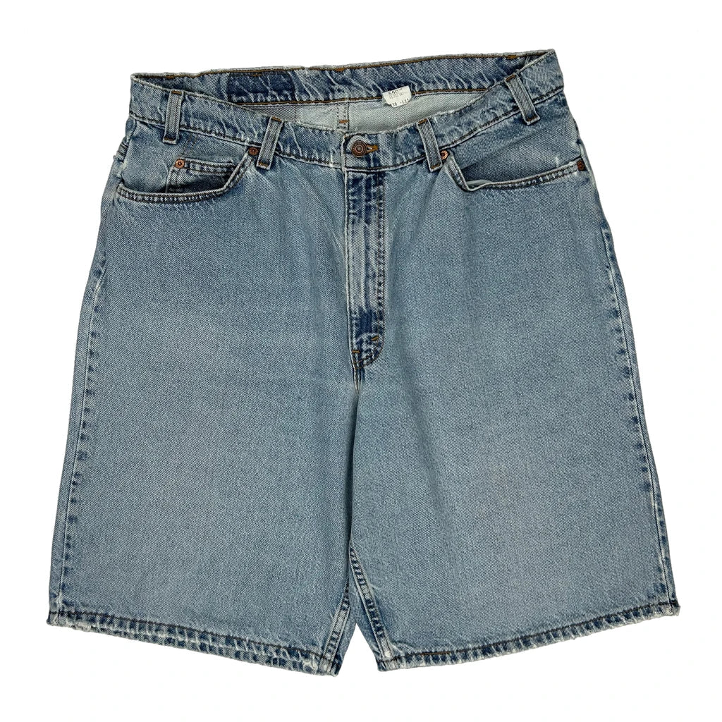 Levis 550 Baggy Denim Shorts - 35W 10L Light Wash Denim - Image 2