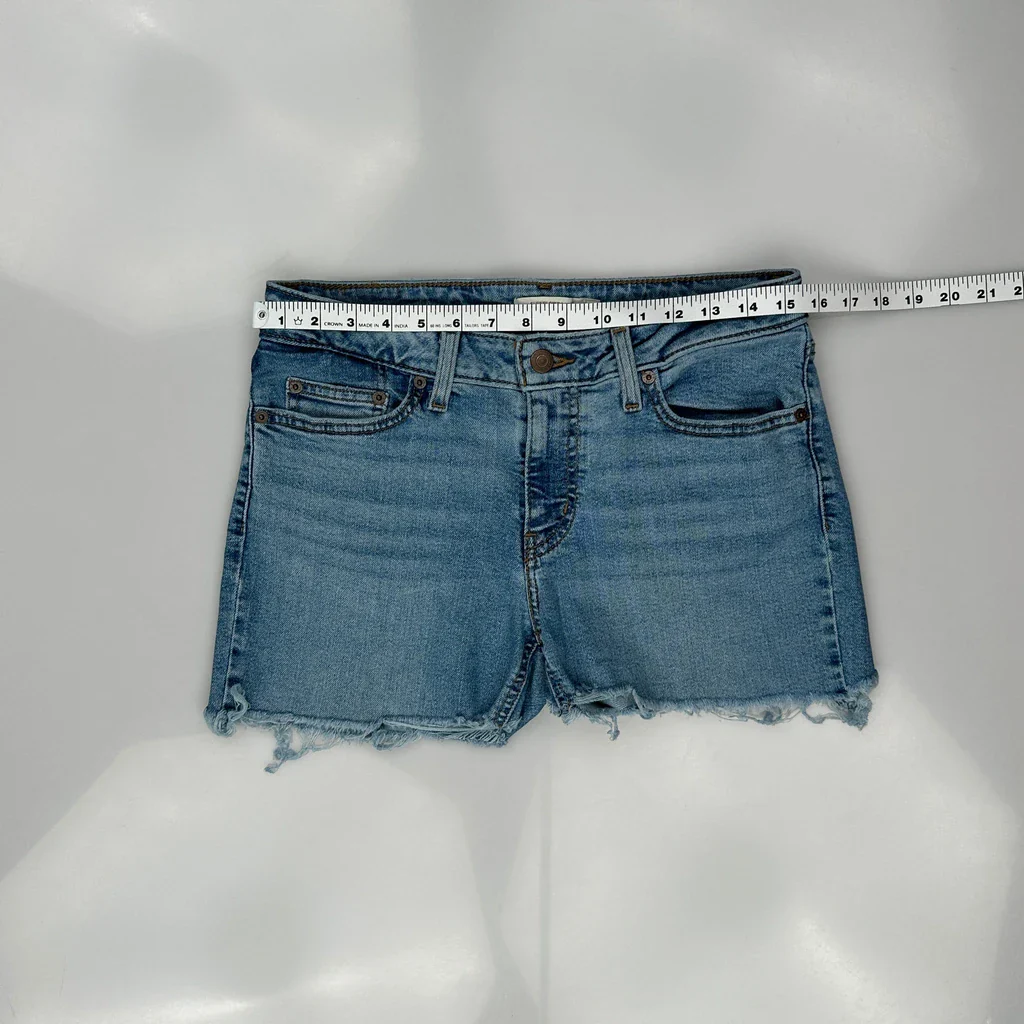 Levis Mini Denim Shorts - 31W UK 10 Blue Denim - Image 3