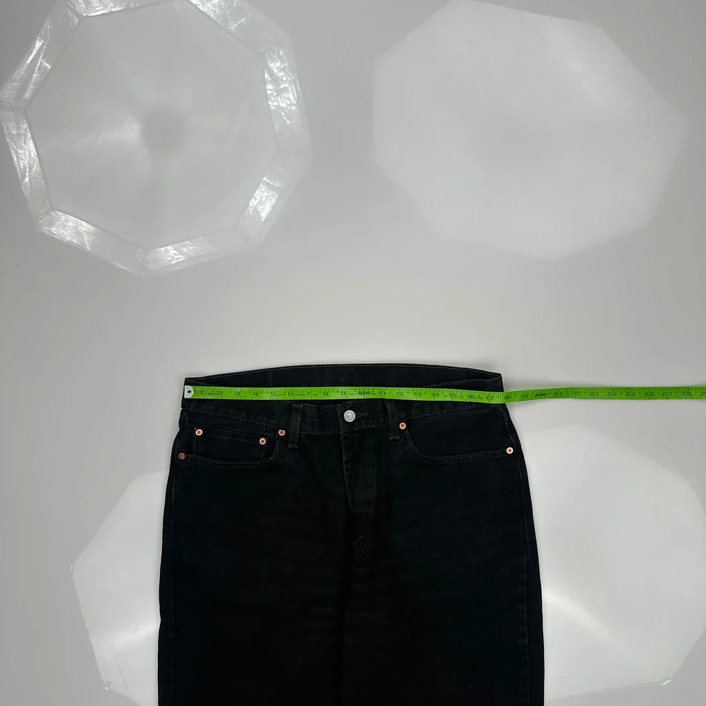 Levis Jeans - 35W 31L Black Denim - Image 3