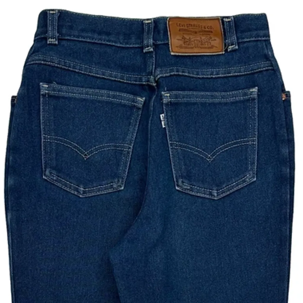 Levis White Tab Jeans - 26W 31L Blue Denim - Image 7