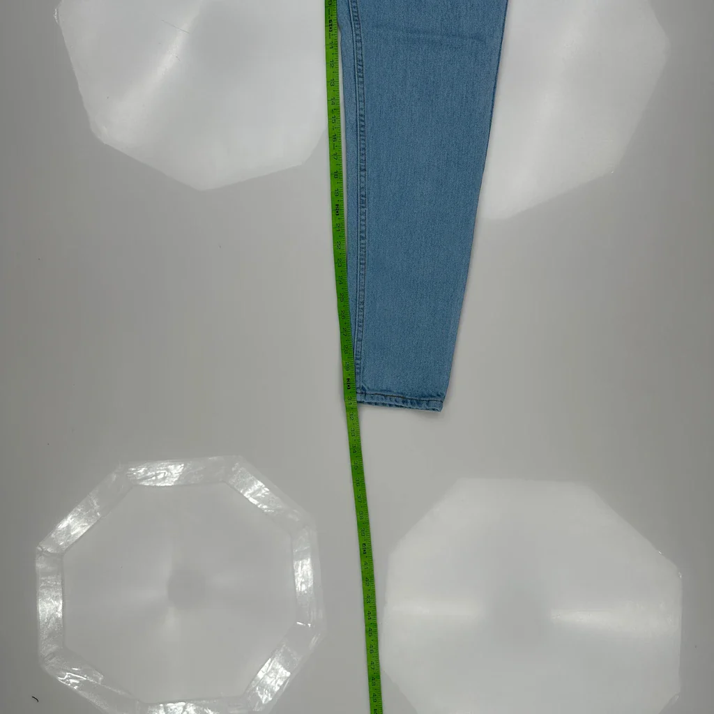 Levis Jeans - 26W 31L Blue Cotton - Image 5