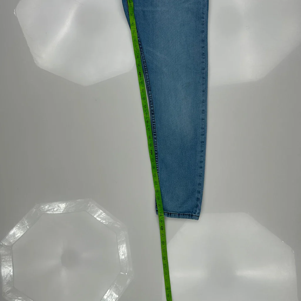 Levis Jeans - 28W 29L Blue Cotton - Image 5