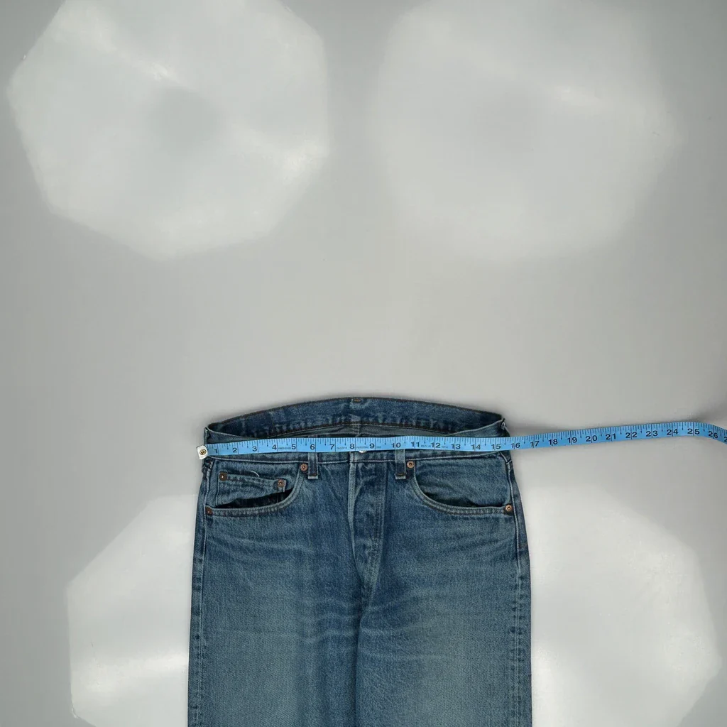 Levis Jeans - 30W 33L Blue Denim - Image 3