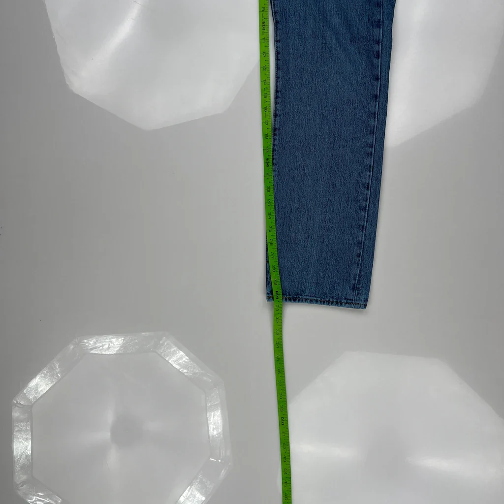 Levis Jeans - 30W 31L Blue Cotton - Image 5