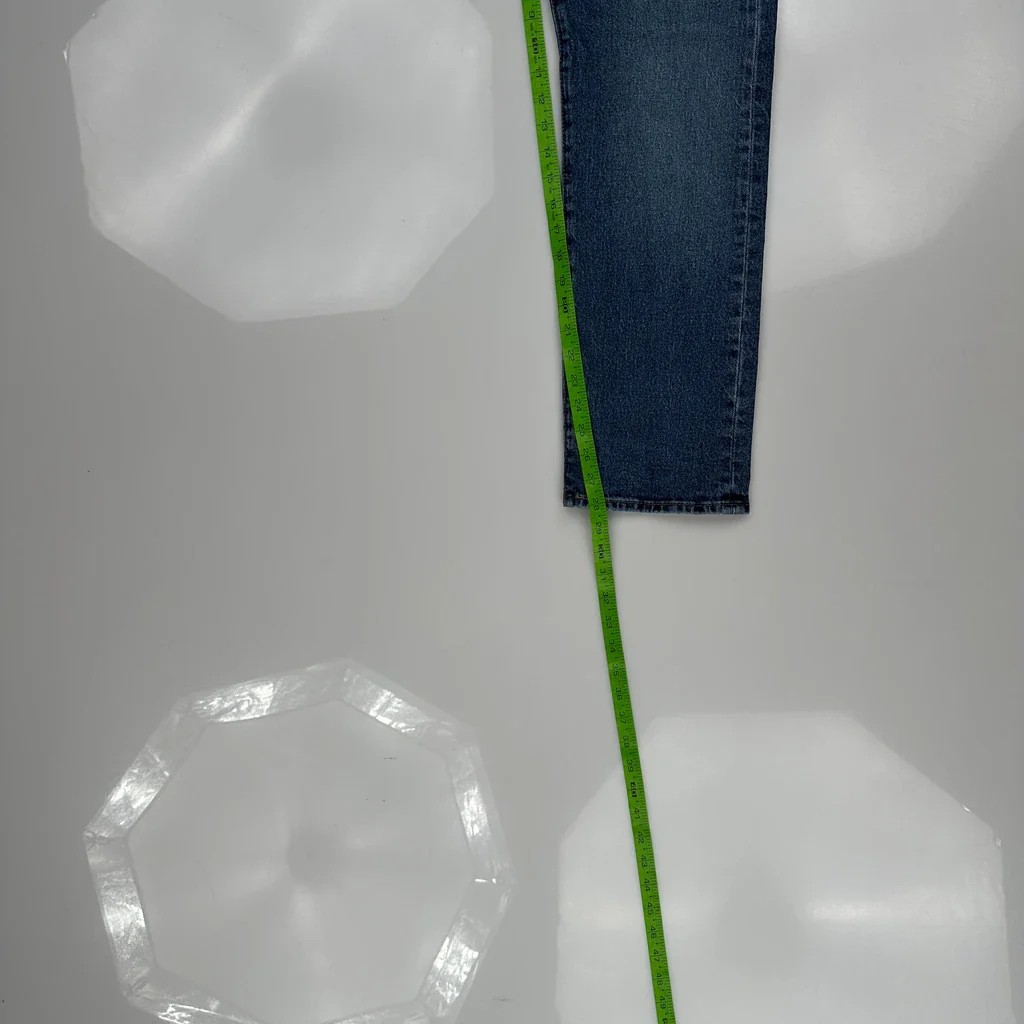 Levis Jeans - 31W 28L Blue Cotton - Image 5
