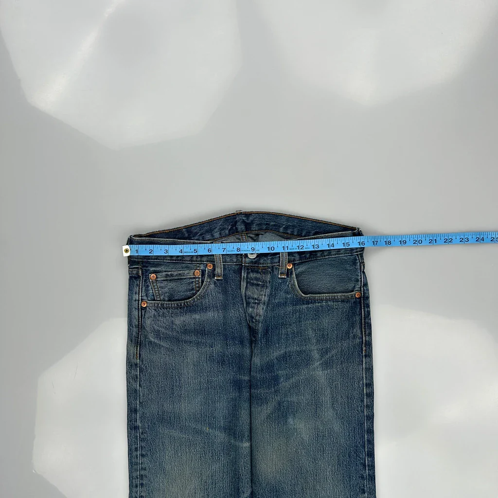 Levis Jeans - 32W 30L Blue Denim - Image 3