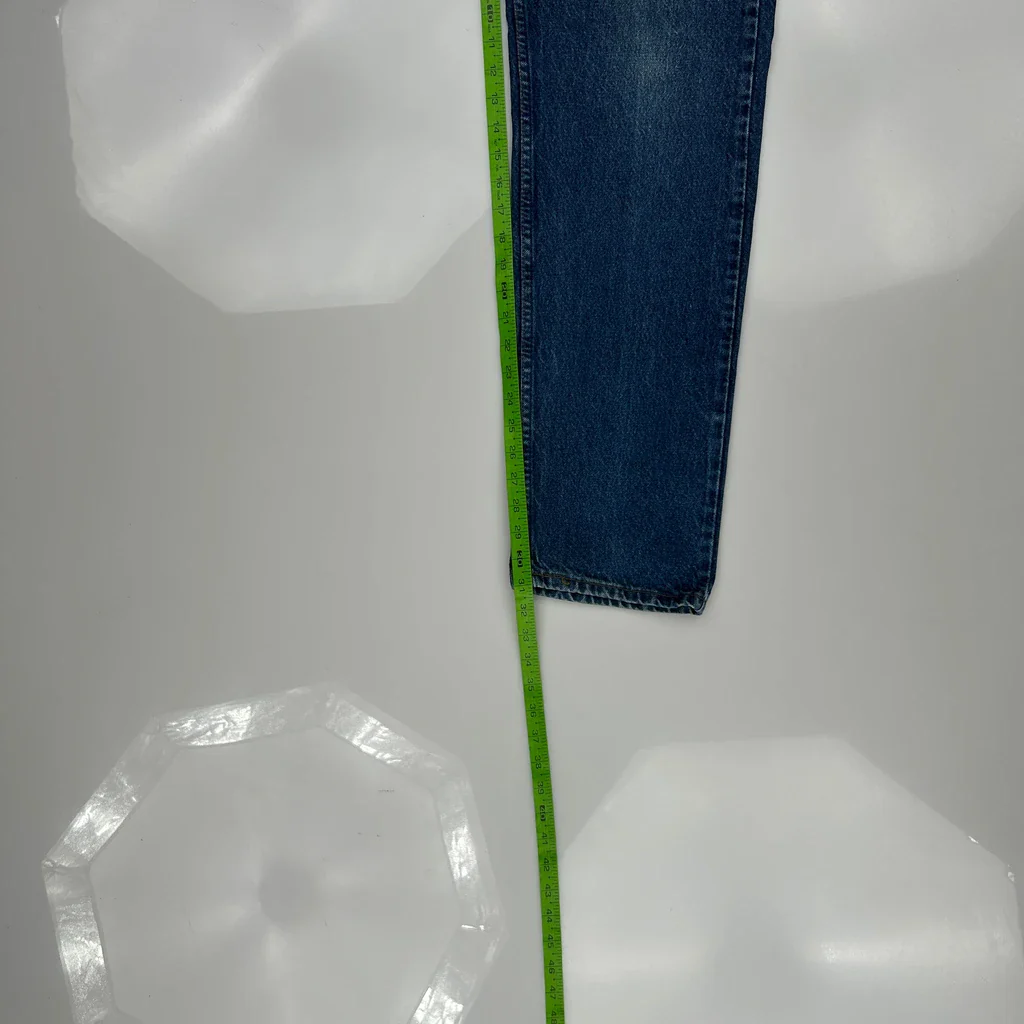 Levis Jeans - 32W 31L Blue Denim - Image 5