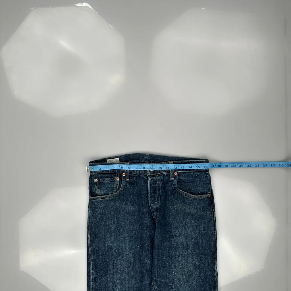 Levis Jeans - 32W 30L Blue Cotton - Image 3