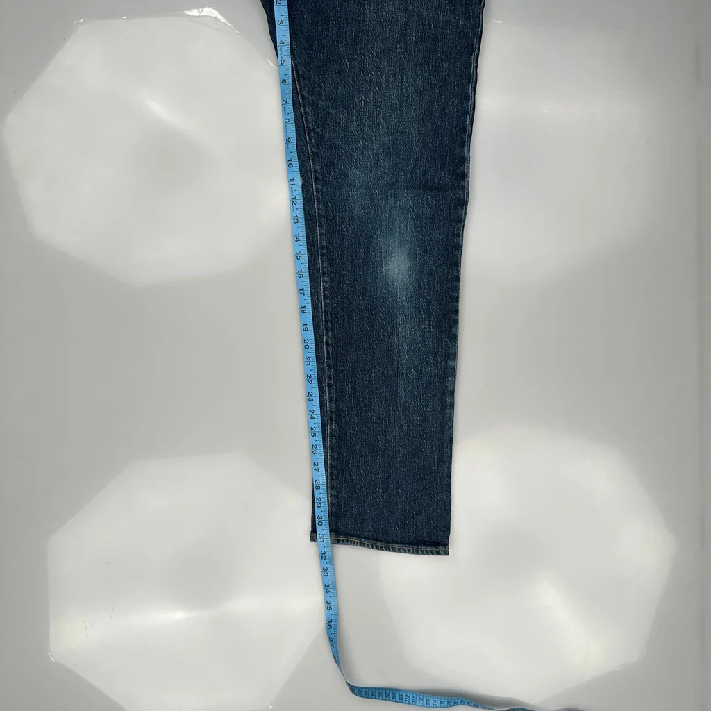Levis Jeans - 32W 30L Blue Cotton - Image 5