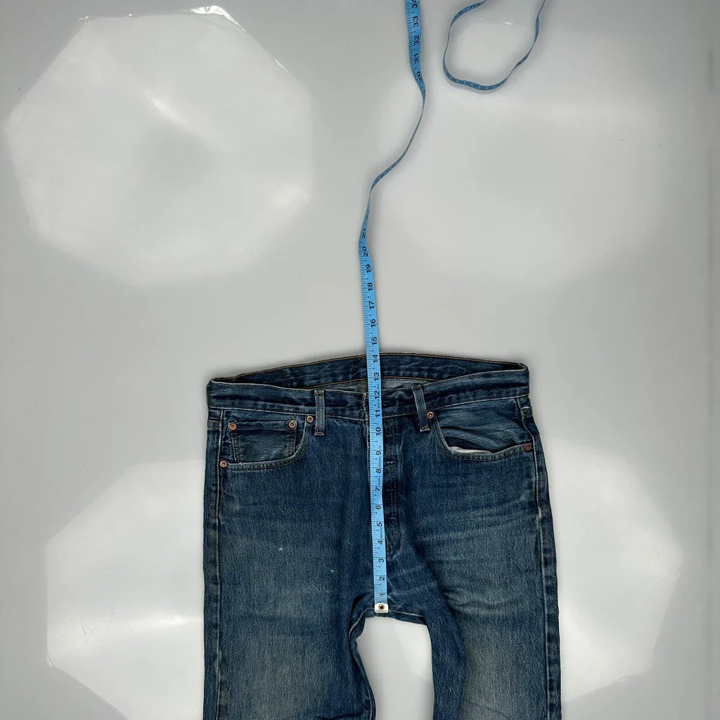 Levis Jeans - 32W 31L Blue Cotton - Image 4