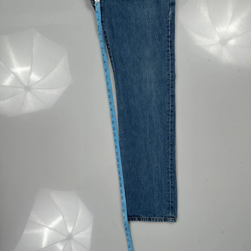 Levis Jeans - 32W 34L Blue Cotton - Image 5