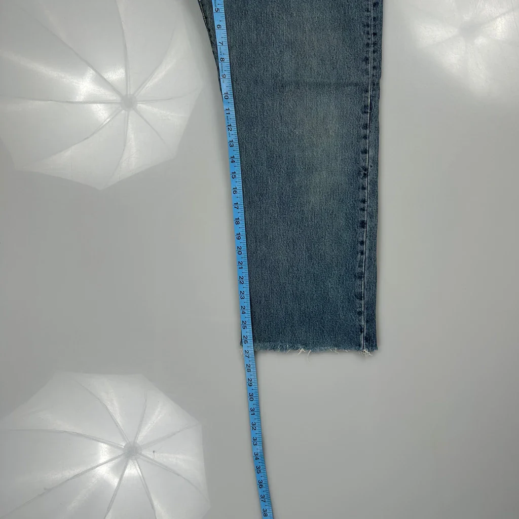 Levis Jeans - 32W 26L Blue Cotton - Image 5