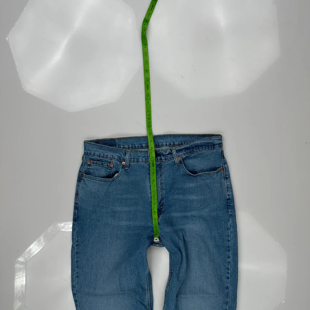 Levis 550 Jeans - 35W 30L Blue Cotton - Image 4
