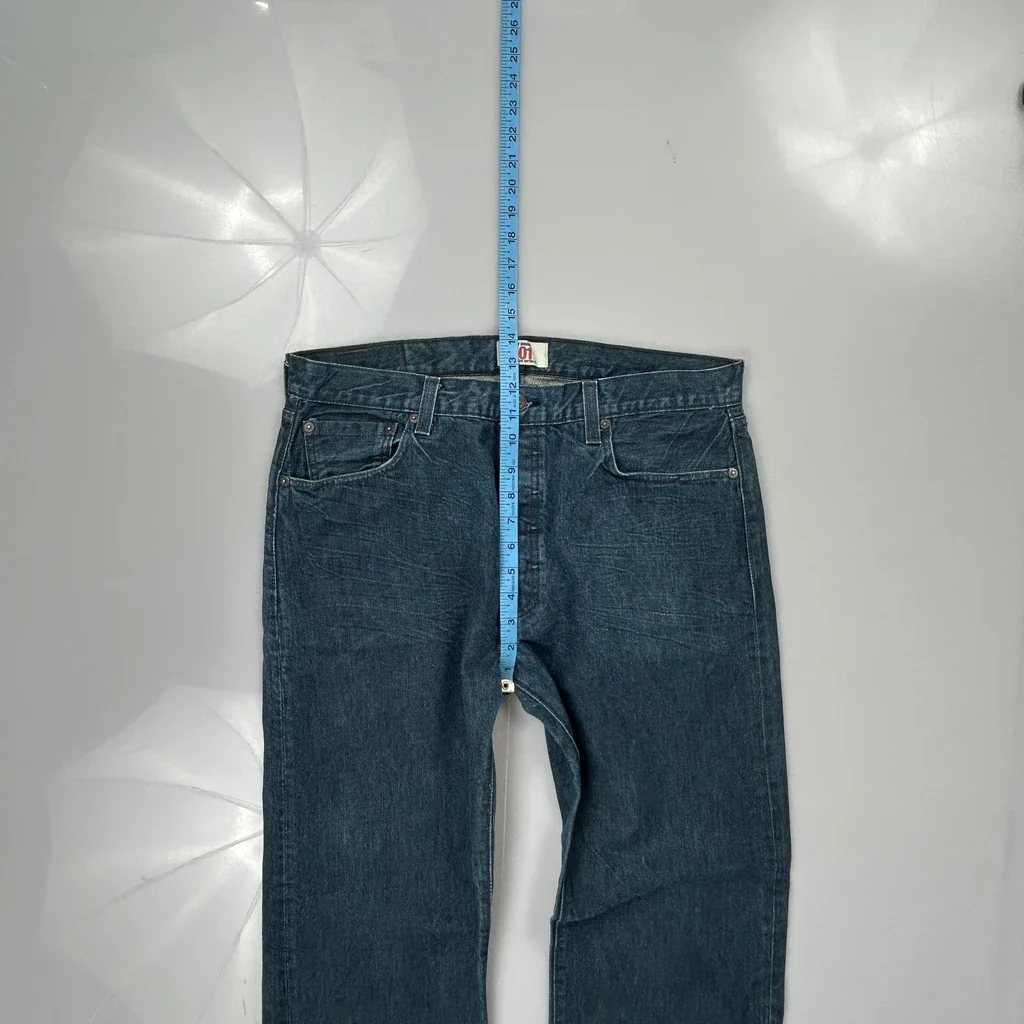 Levis Jeans - 36W 31L Blue Cotton - Image 4