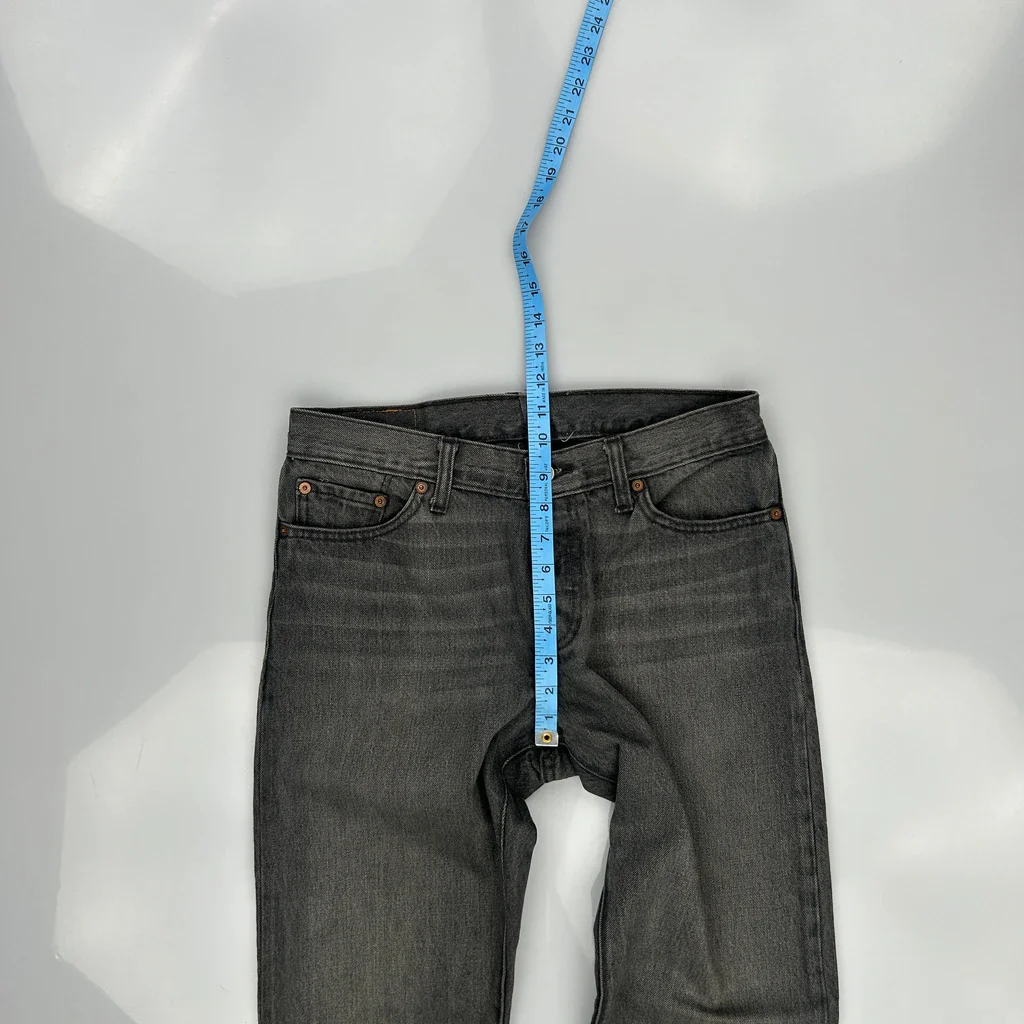 Levis Jeans - 31W 30L Gray Cotton - Image 4