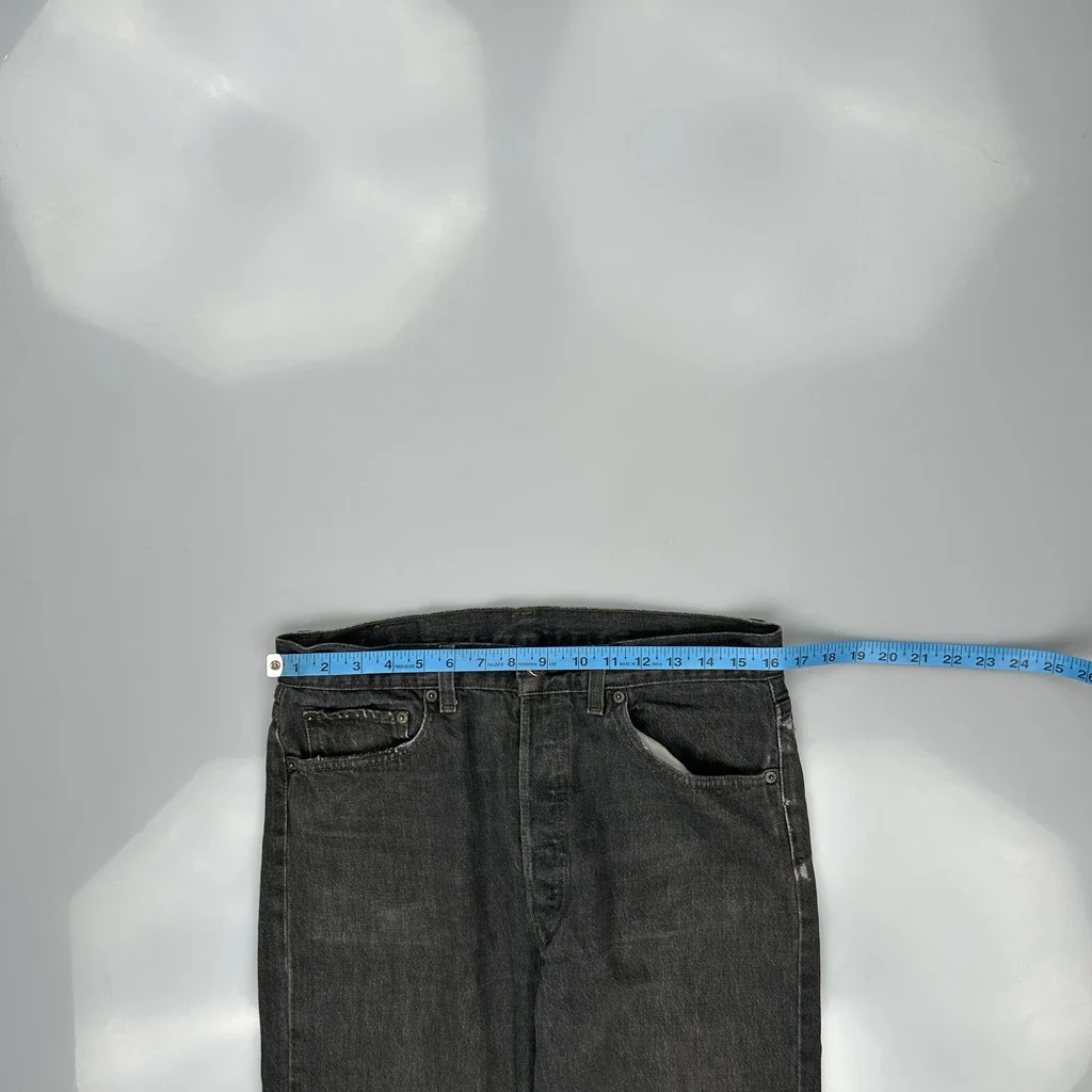 Levis Jeans - 32W 28L Grey Denim - Image 3