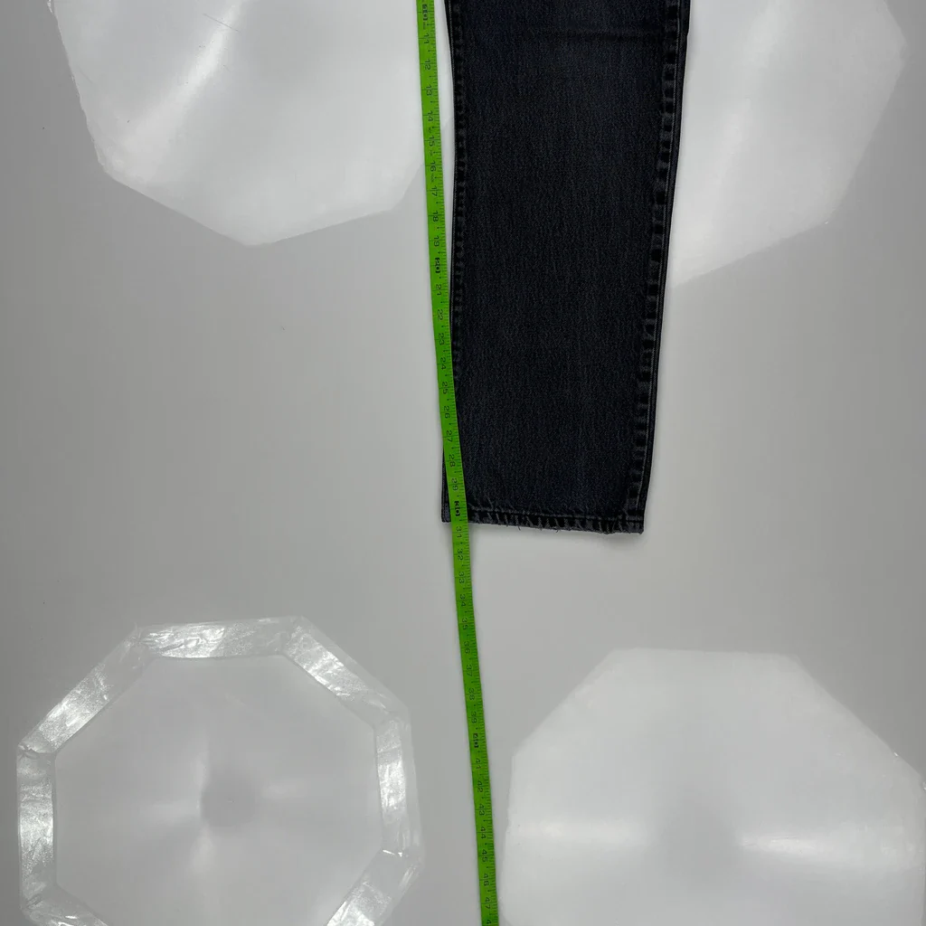 Levis Jeans - 32W 31L Grey Denim - Image 5