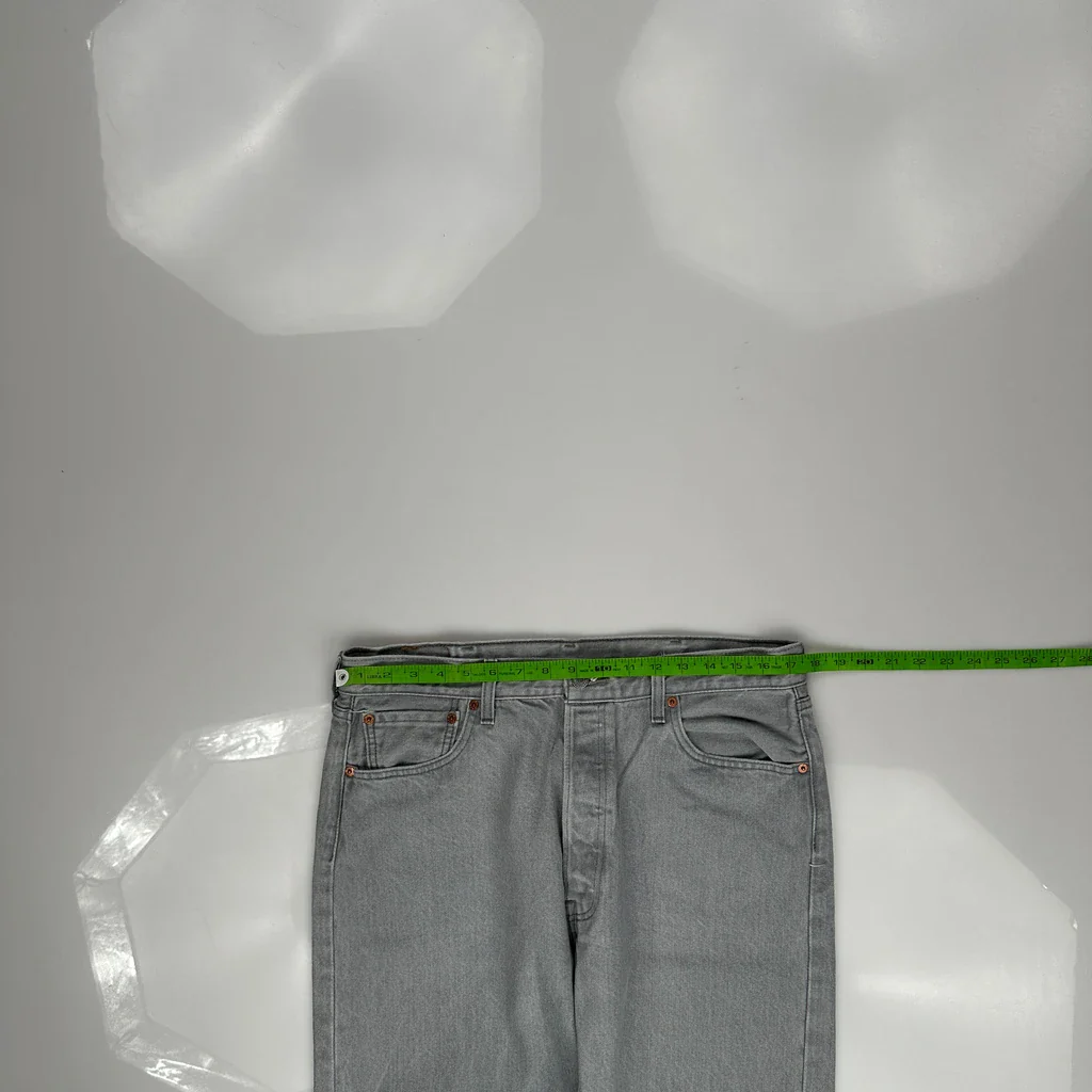 Levis Jeans - 35W 30L Grey Cotton - Image 3