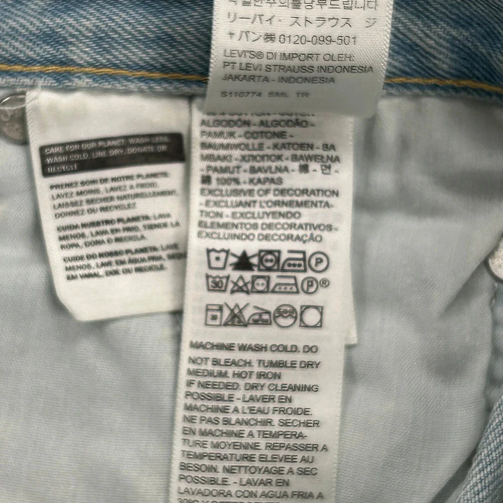 Levis Jeans - 26W 30L Light Wash Cotton - Image 6