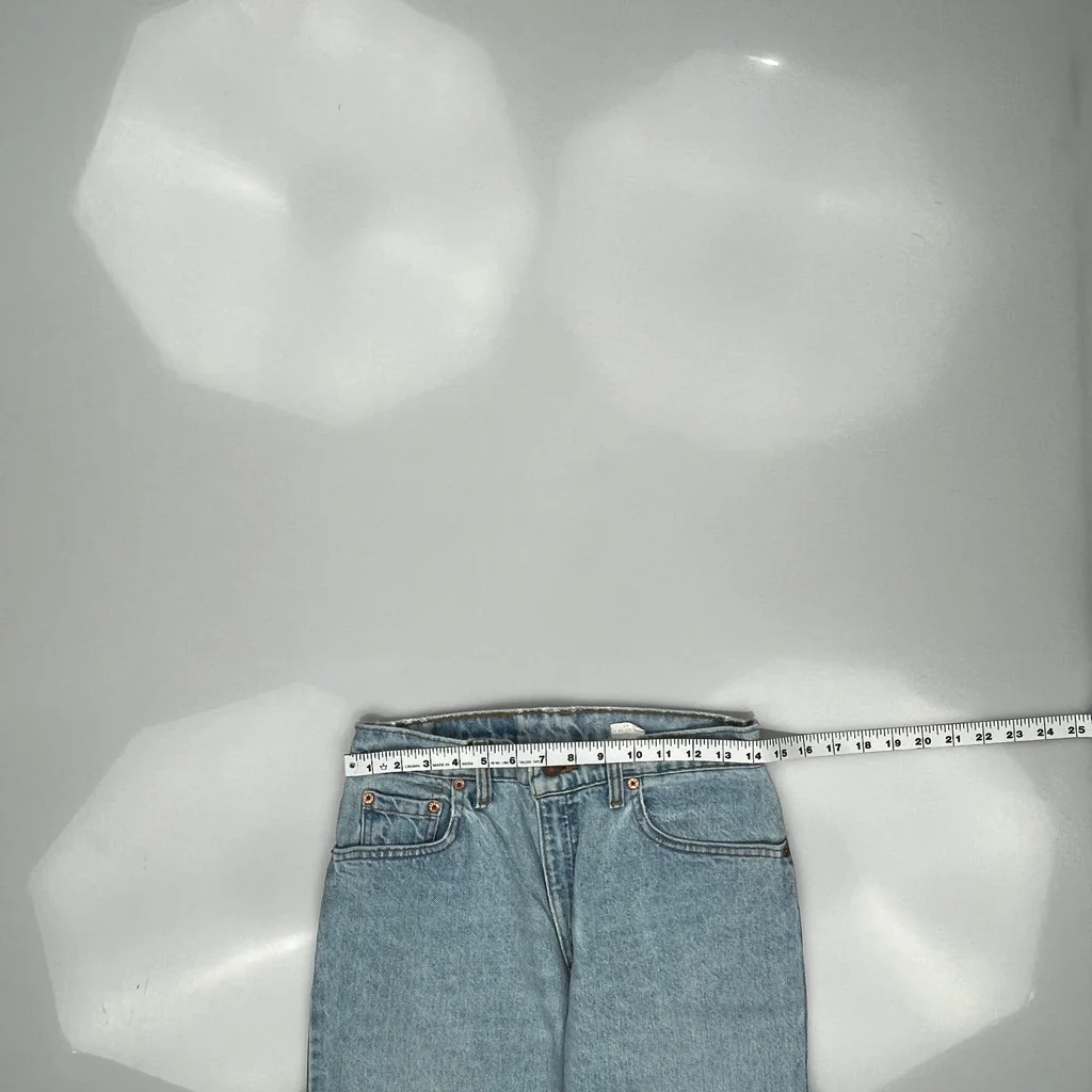 Levis Jeans - 28W 29L Light Wash Denim - Image 3
