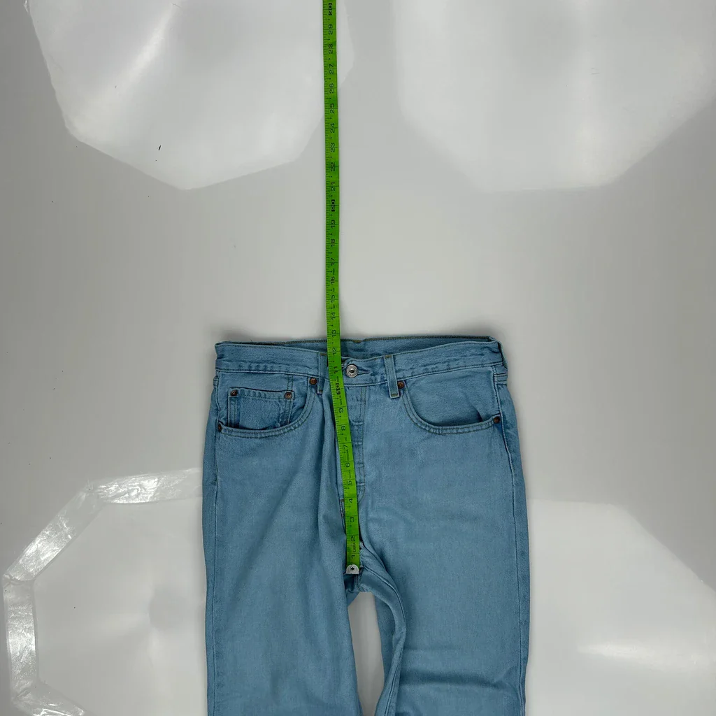 Levis Jeans - 30W 28L Light Wash Cotton - Image 4