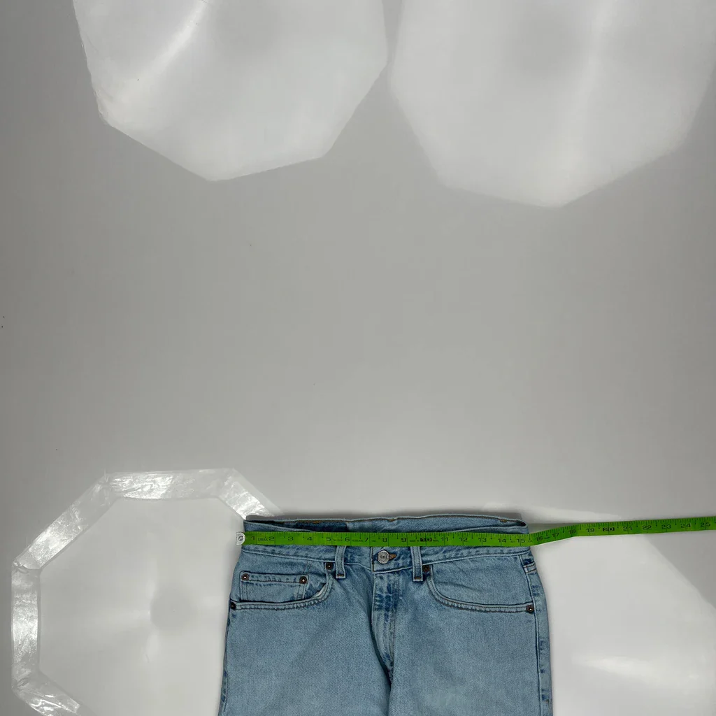 Levis Jeans - 30W 27L Light Wash Denim - Image 3