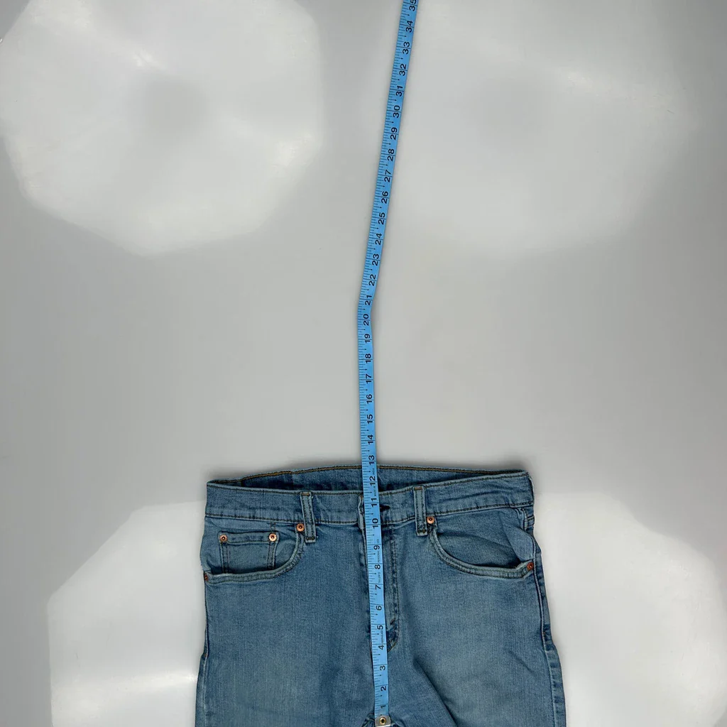 Levis Jeans - 31W 28L Light Wash Denim - Image 4