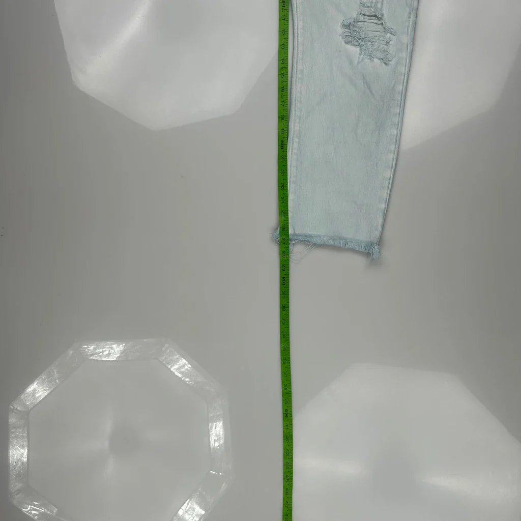 Levis Jeans - 31W 27L Light Wash Cotton - Image 5