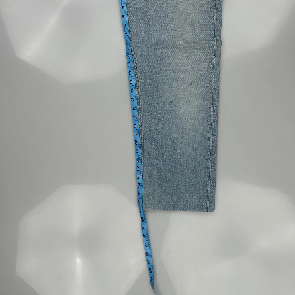 Levis Jeans - 32W 28L Light Wash Cotton - Image 5