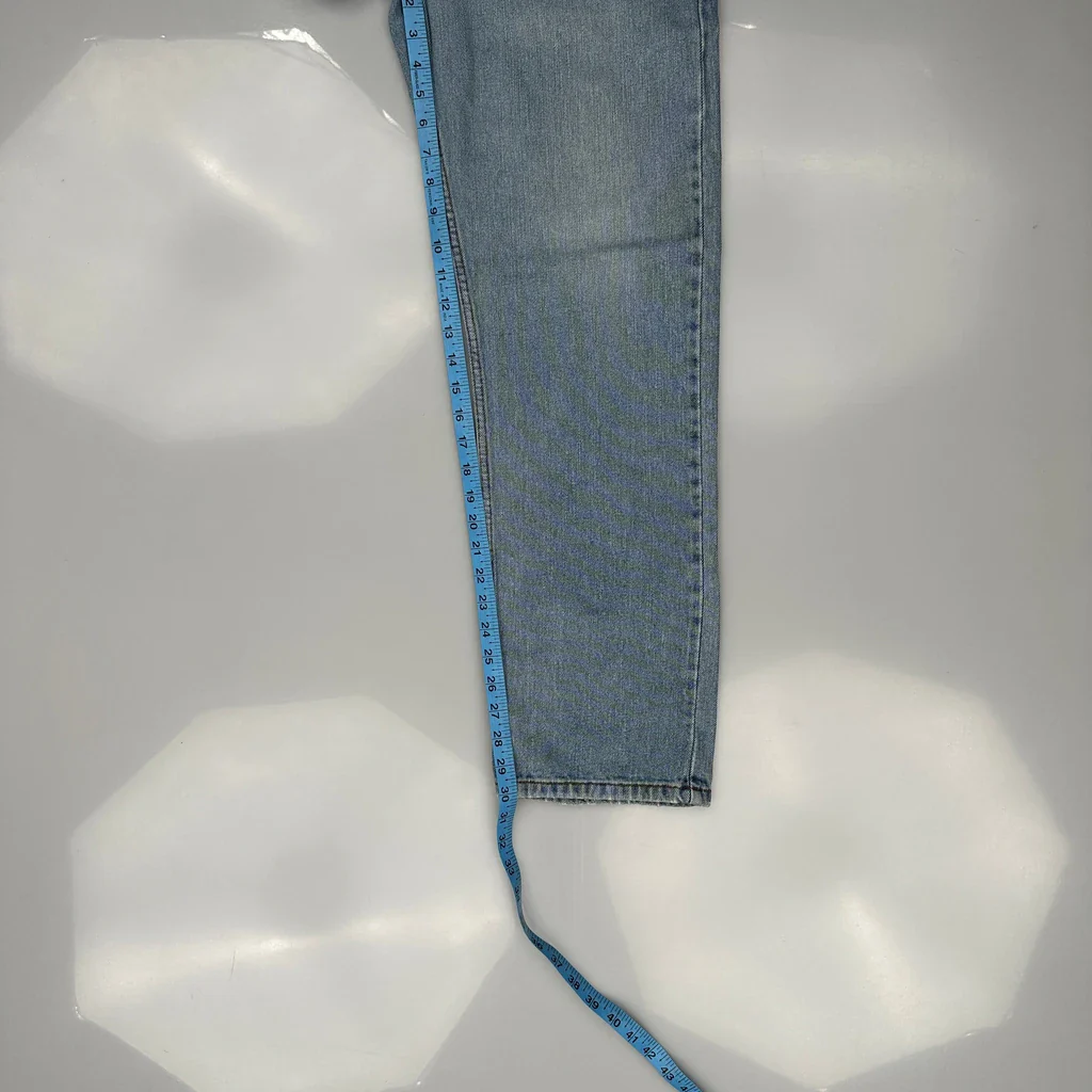 Levis Jeans - 32W 32L Light Wash Cotton - Image 5
