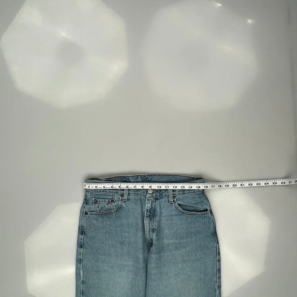 Levis Jeans - 32W 28L Light Wash Denim - Image 3