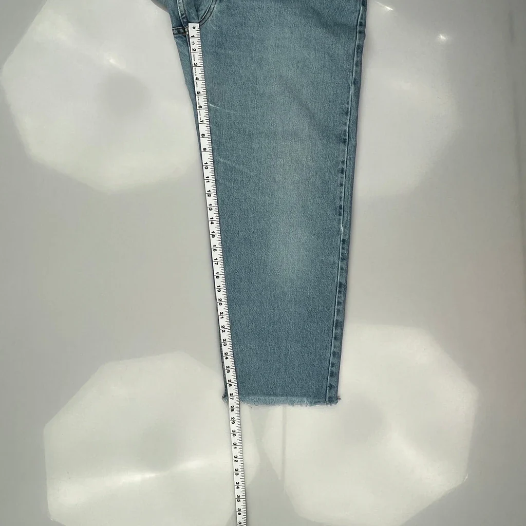 Levis Jeans - 32W 28L Light Wash Denim - Image 5