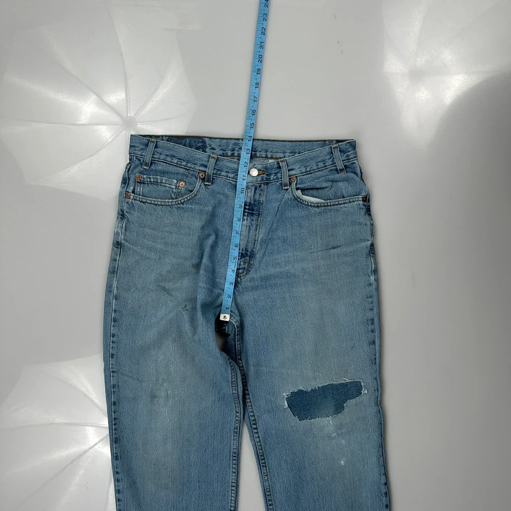 Levis Jeans - 33W 30L Light Wash Denim - Image 4