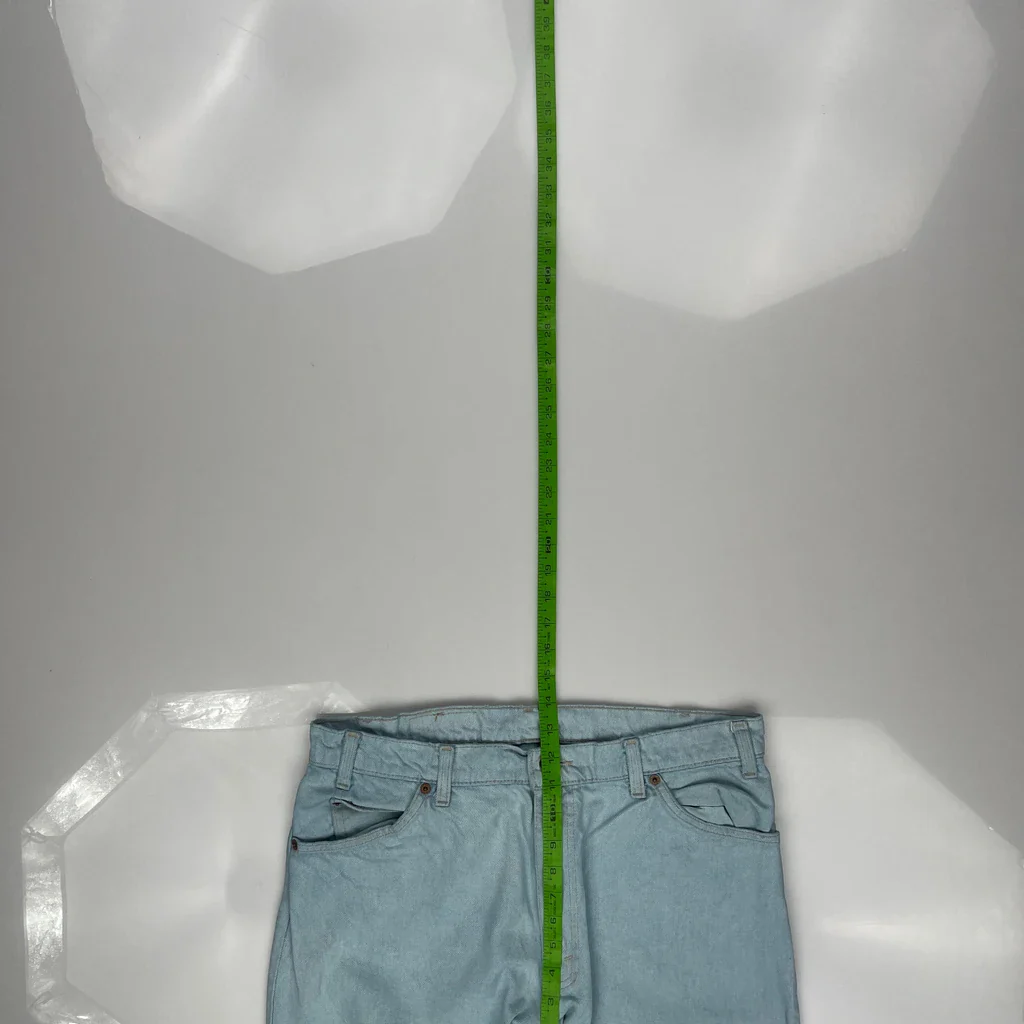 Levis Jeans - 34W 29L Light Wash Denim - Image 4