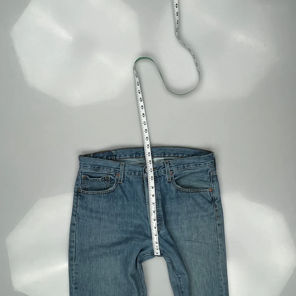 Levis Jeans - 34W 33L Light Wash Denim - Image 4
