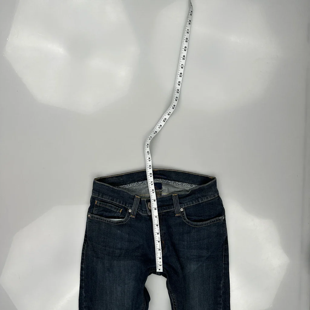 Levis Flared Jeans - 32W UK 10 Dark Wash Denim - Image 4