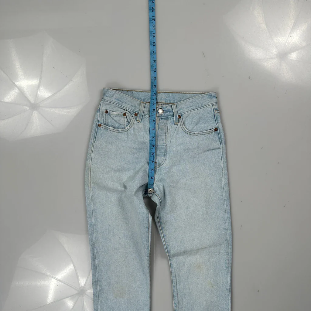 Levis Jeans - 25W UK 6 Light Wash Cotton - Image 4