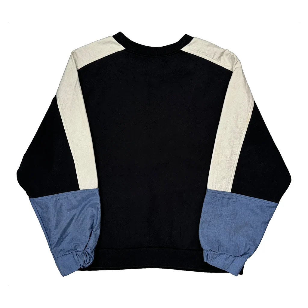 Levis Contrast Stitch Sweatshirt - Medium Black Cotton - Image 2