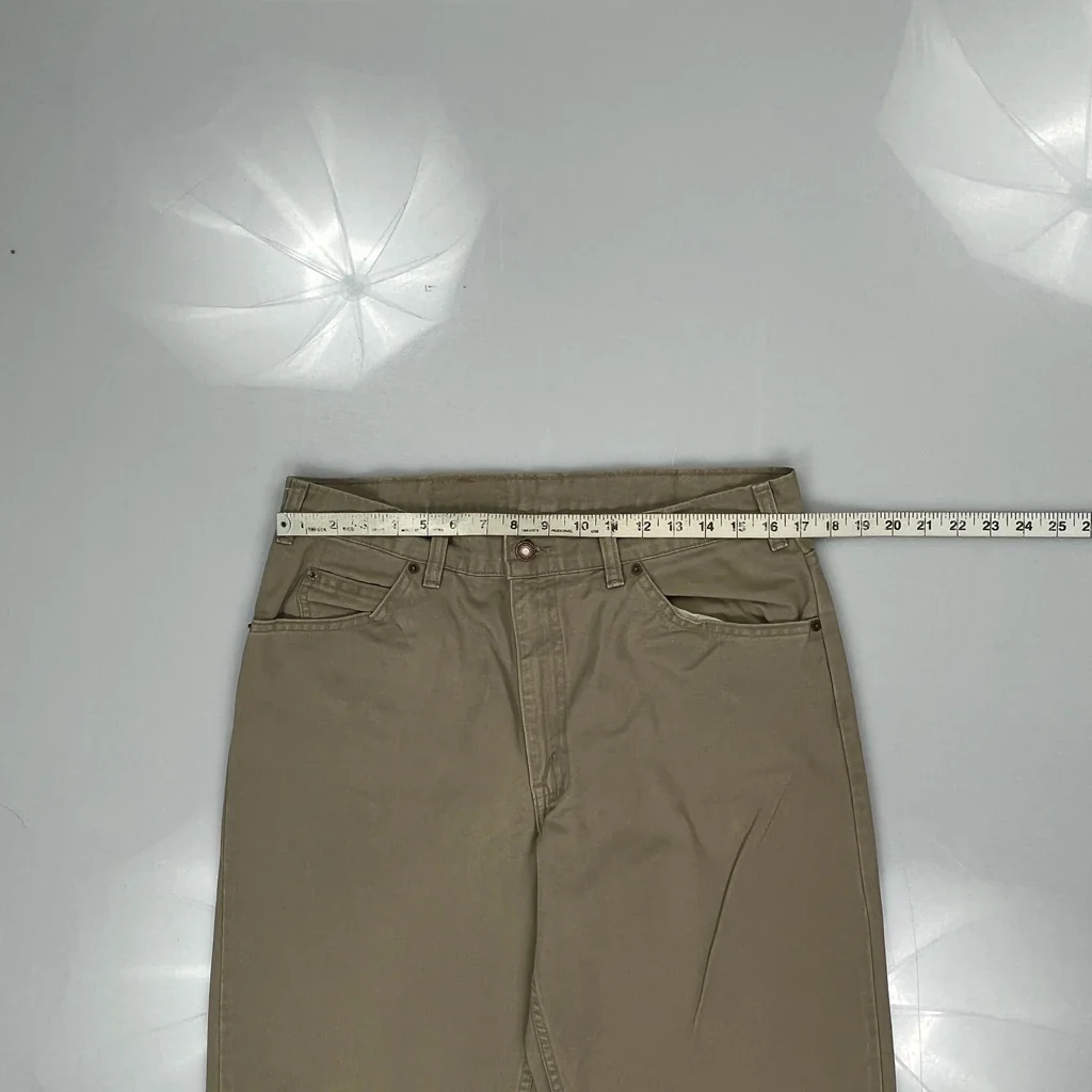 Levis Trousers - 34W 30L Beige Cotton - Image 3