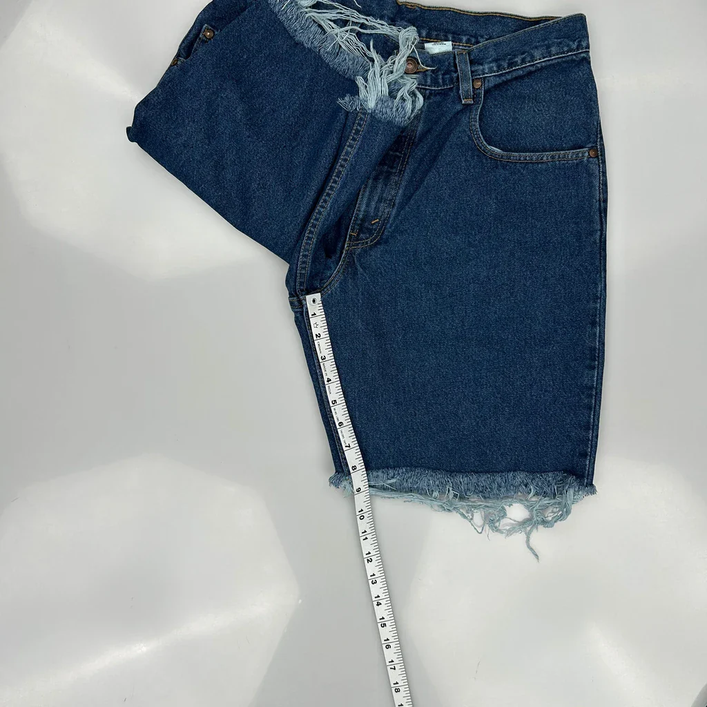 Made In USA Levis Cut Off Loose Fit Denim Shorts - 32W 10L Blue Cotton - Image 5