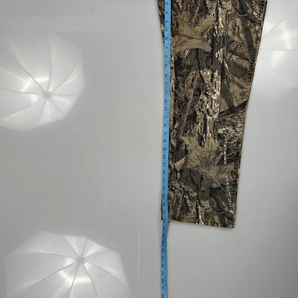 Mossy Oak Camo Cargo Trousers - 30W 30L Camo Cotton - Image 5