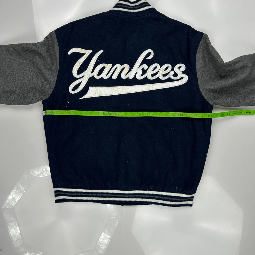 New York Yankees Mlb Varsity Jacket - Large Navy Wool Blend - Image 3