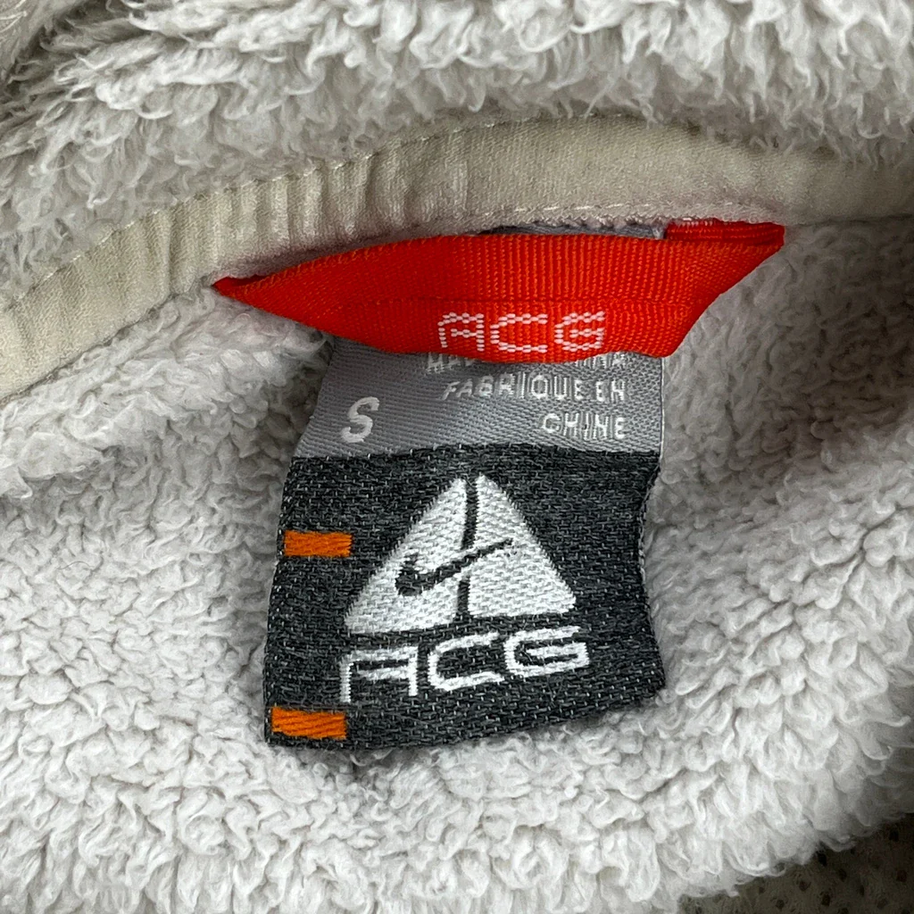 Nike Acg Fleece Jacket - Small Beige Polyester - Image 3