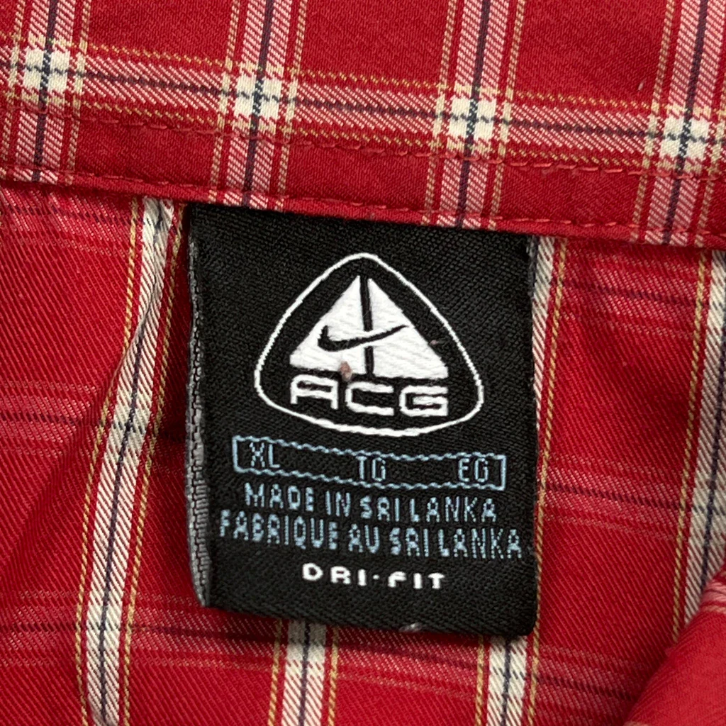 Nike Acg Cropped Checked Short Sleeve Shirt - XL Red Polyester - Image 3