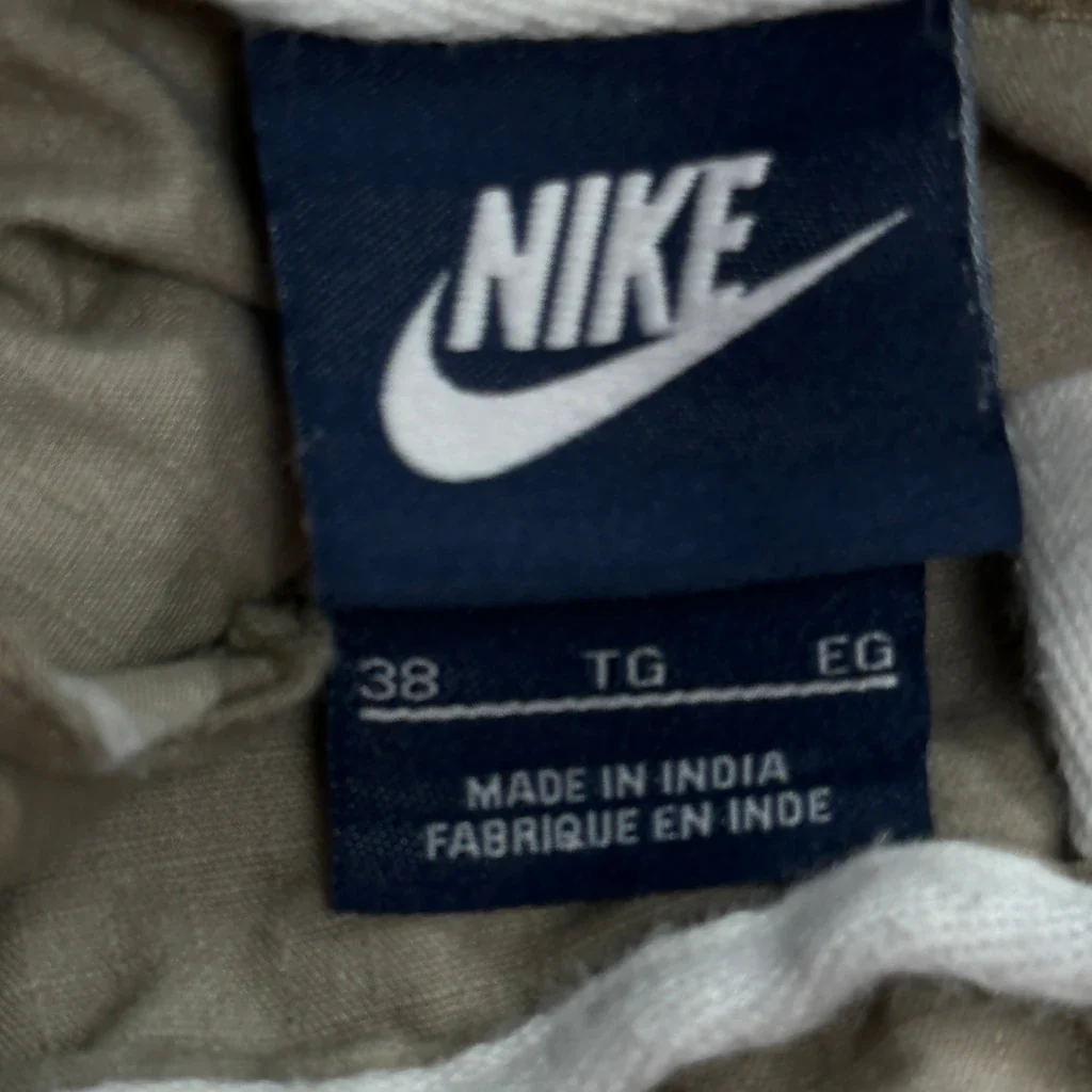 Nike Cargo Shorts - 38W 9L Beige Cotton - Image 7